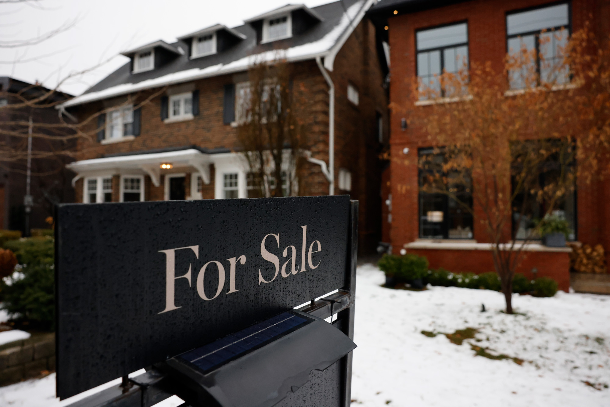 Canadian home sales January totals at lowest since 2009: CREA
